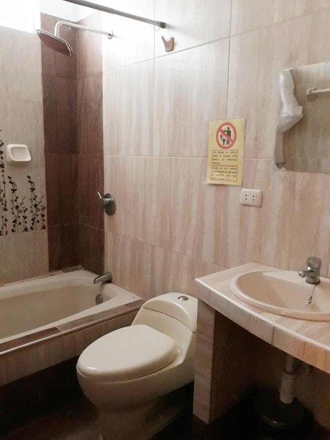 Alojamiento Huaraz Buitenkant foto
