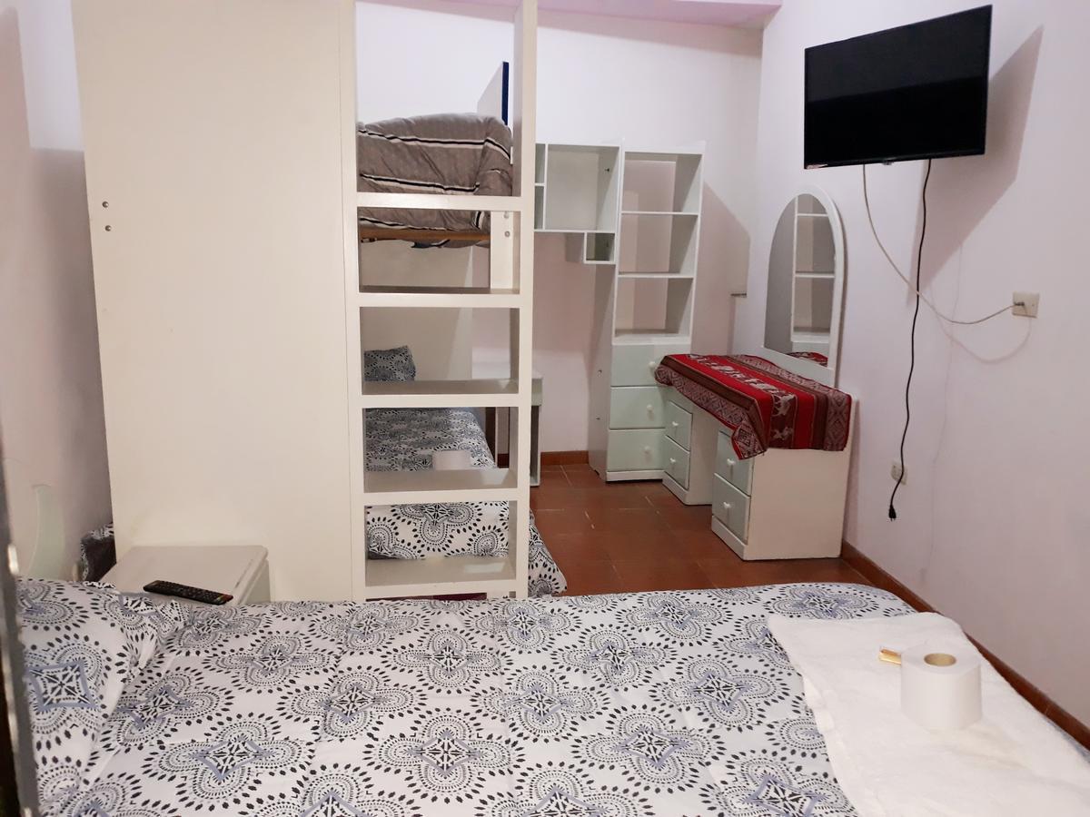 Alojamiento Huaraz Buitenkant foto